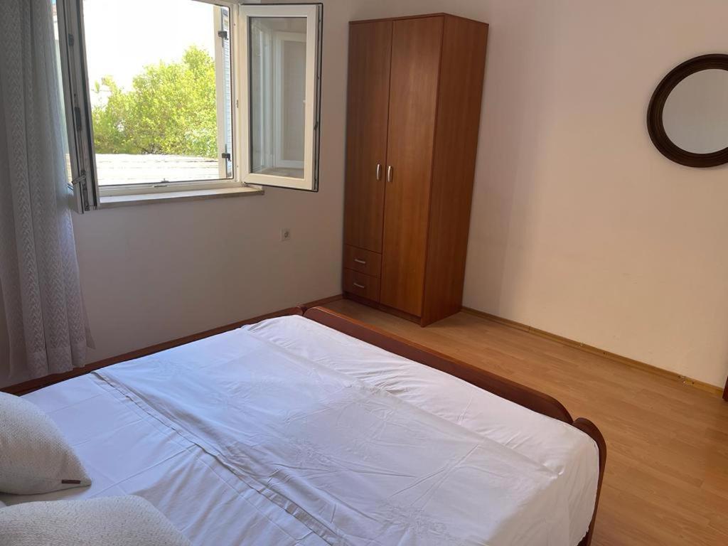 Apartments Puntica Metajna Luaran gambar
