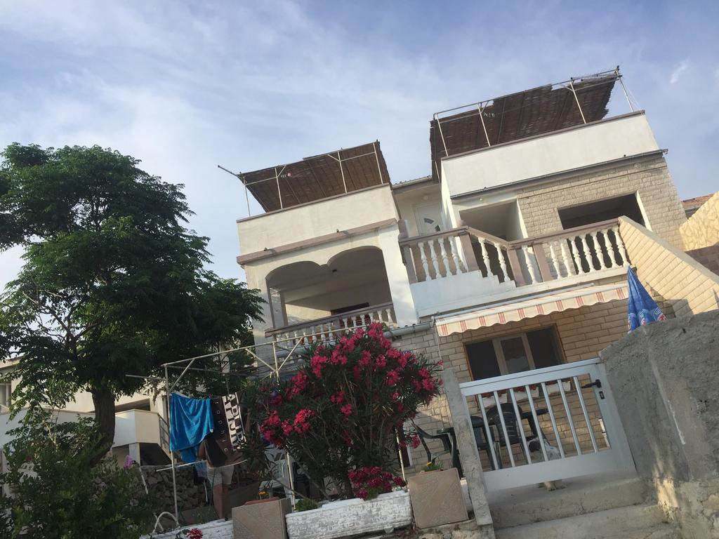 Apartments Puntica Metajna Luaran gambar